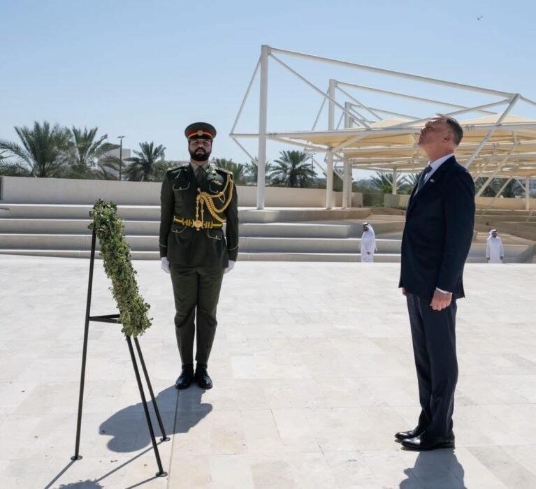 Minister McGuinty concludes successful visit to United Arab Emirates and Qatar